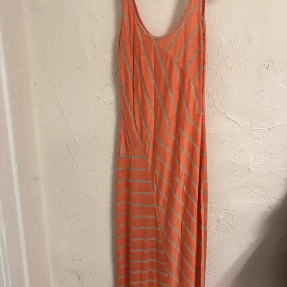 Super cute coral maxi dress!